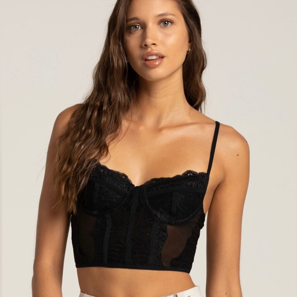 Tilly’s Lace Corset Top - Picture 1 of 3